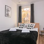Apartment Dmk Near Warsaw-modlin Airport Nowy Dwor Mazowiecki