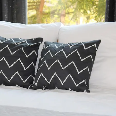 Dmk Near Warsaw-modlin Airport شقة