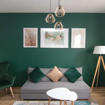 شقة Dmk Near Warsaw-modlin Airport *